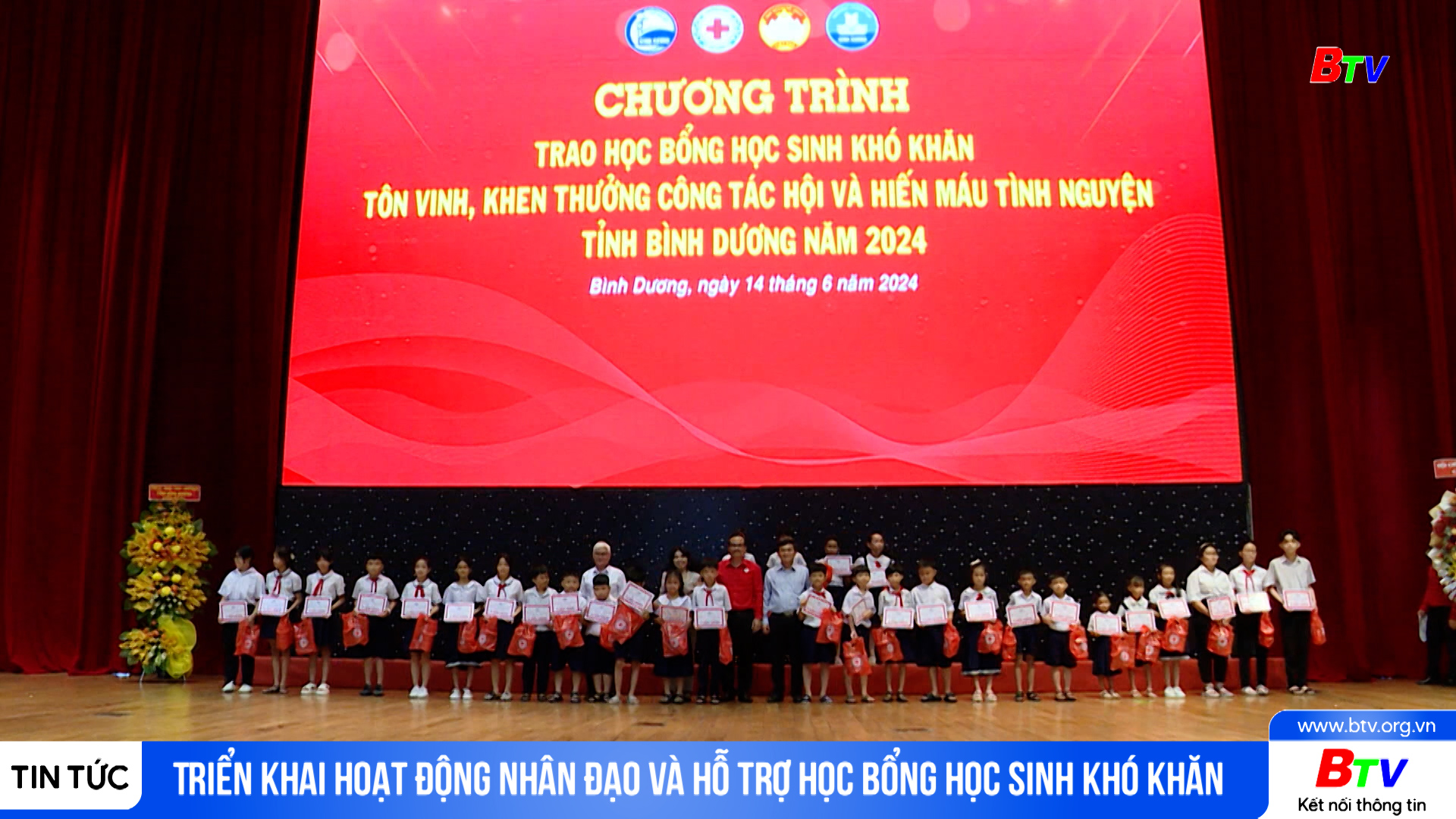 Triển khai hoạt động nhân đạo và hỗ trợ học bổng học sinh khó khăn